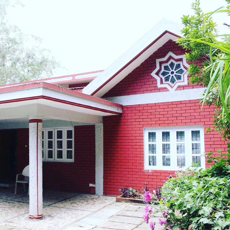 Bed and Breakfast The Red House Ooty Exterior foto